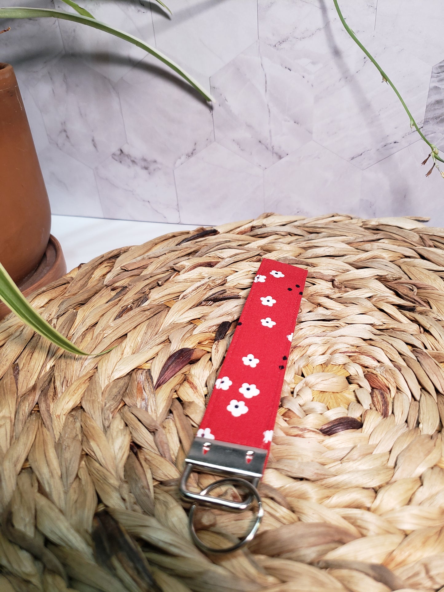 Red Floral Wristlet