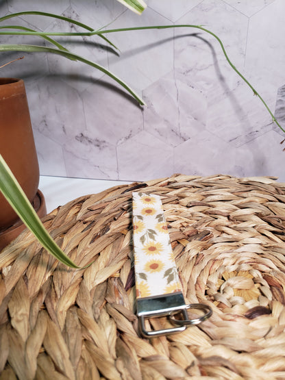 Vintage Sunflower Wristlet