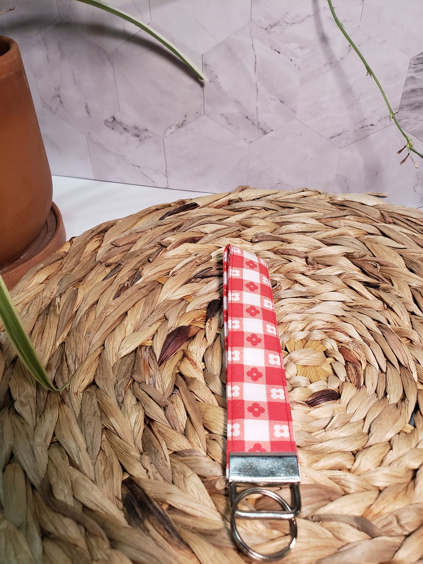 Checkered Floral Wristlet